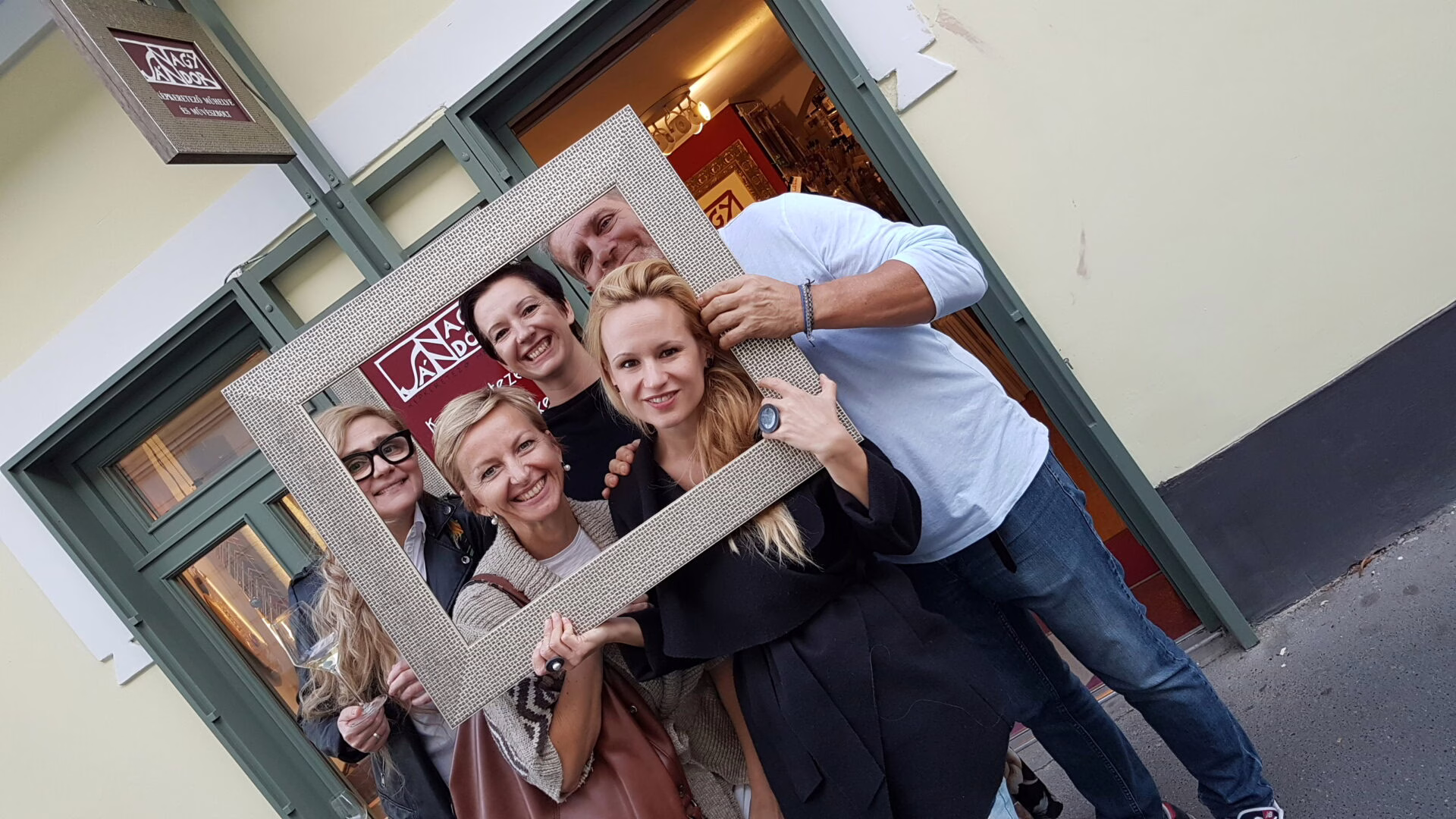 Ékszerek a kirakatban!